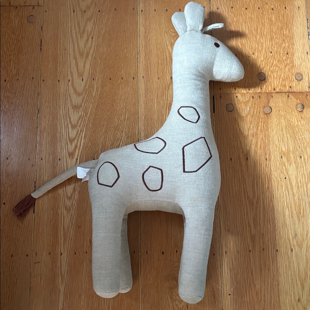 Restoration Hardware baby & child - giraffe decor